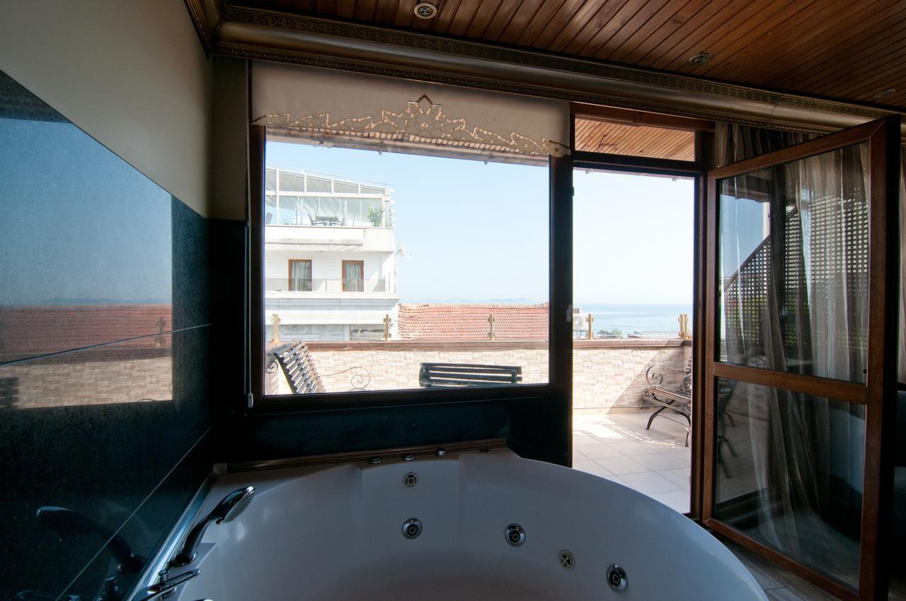 Blue Tuana Suite Istanbul Exterior photo