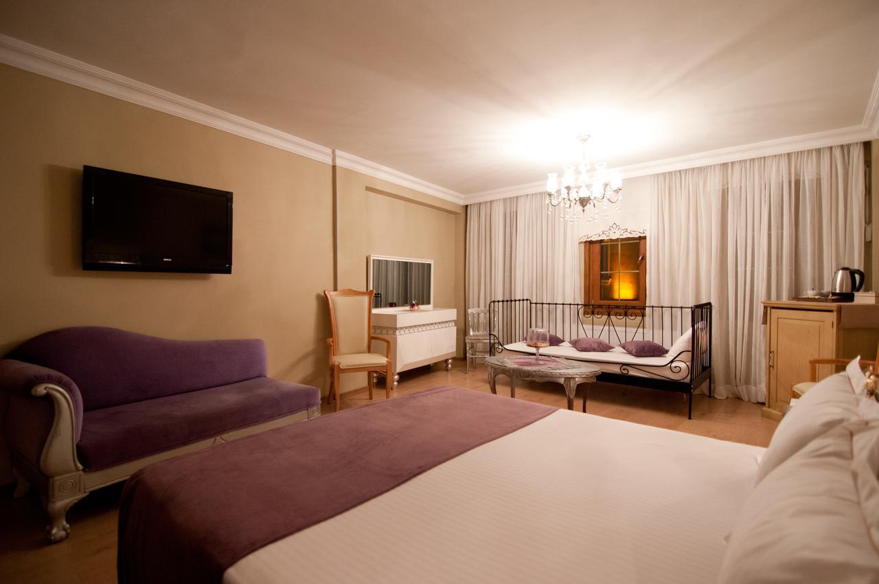 Blue Tuana Suite Istanbul Exterior photo