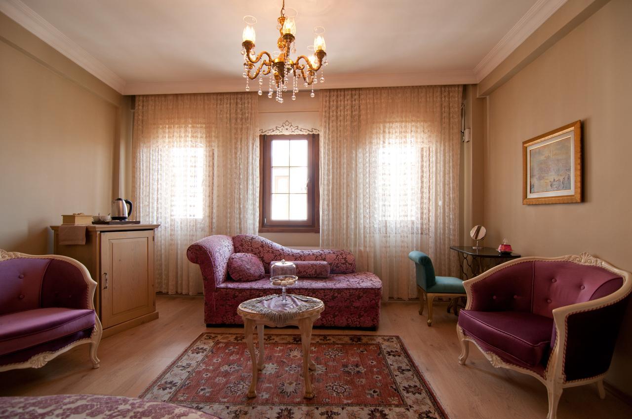 Blue Tuana Suite Istanbul Exterior photo