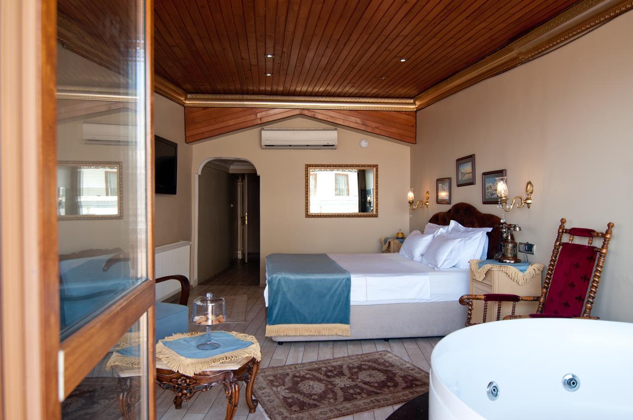 Blue Tuana Suite Istanbul Exterior photo