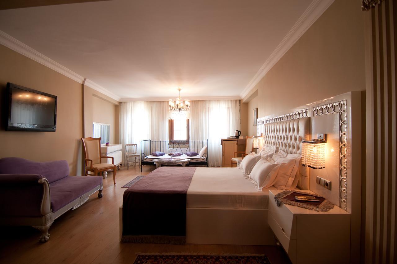 Blue Tuana Suite Istanbul Exterior photo