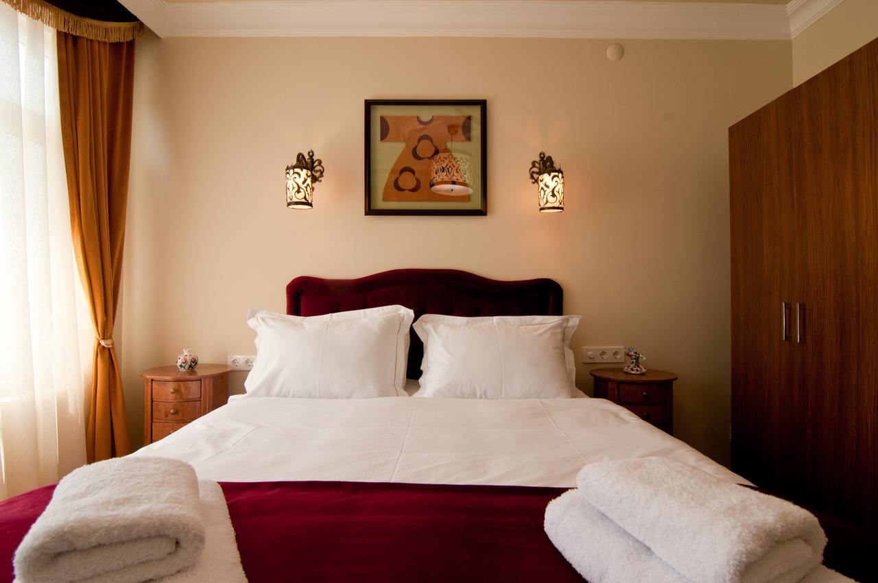 Blue Tuana Suite Istanbul Exterior photo